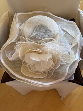 Ivory Floral Wide-Brim Occasion Hat